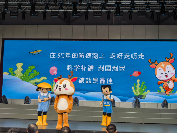深圳-表演.jpg